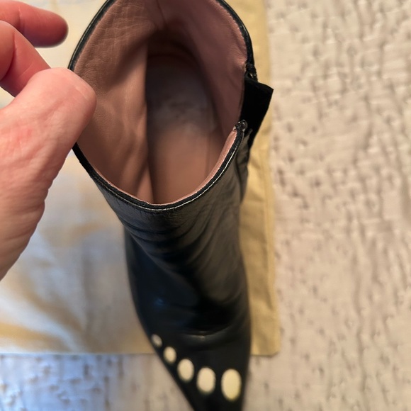 Moschino Black and White Ankle Boots - Picture 4 of 12